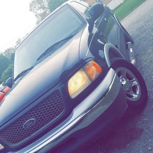 Meet your Posher, Dakota